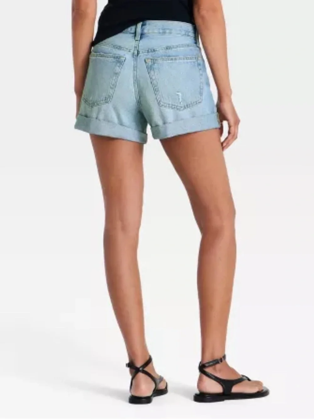 Universal Thread Women's Mid-Rise 90's Baggy Cuff Denim Shorts